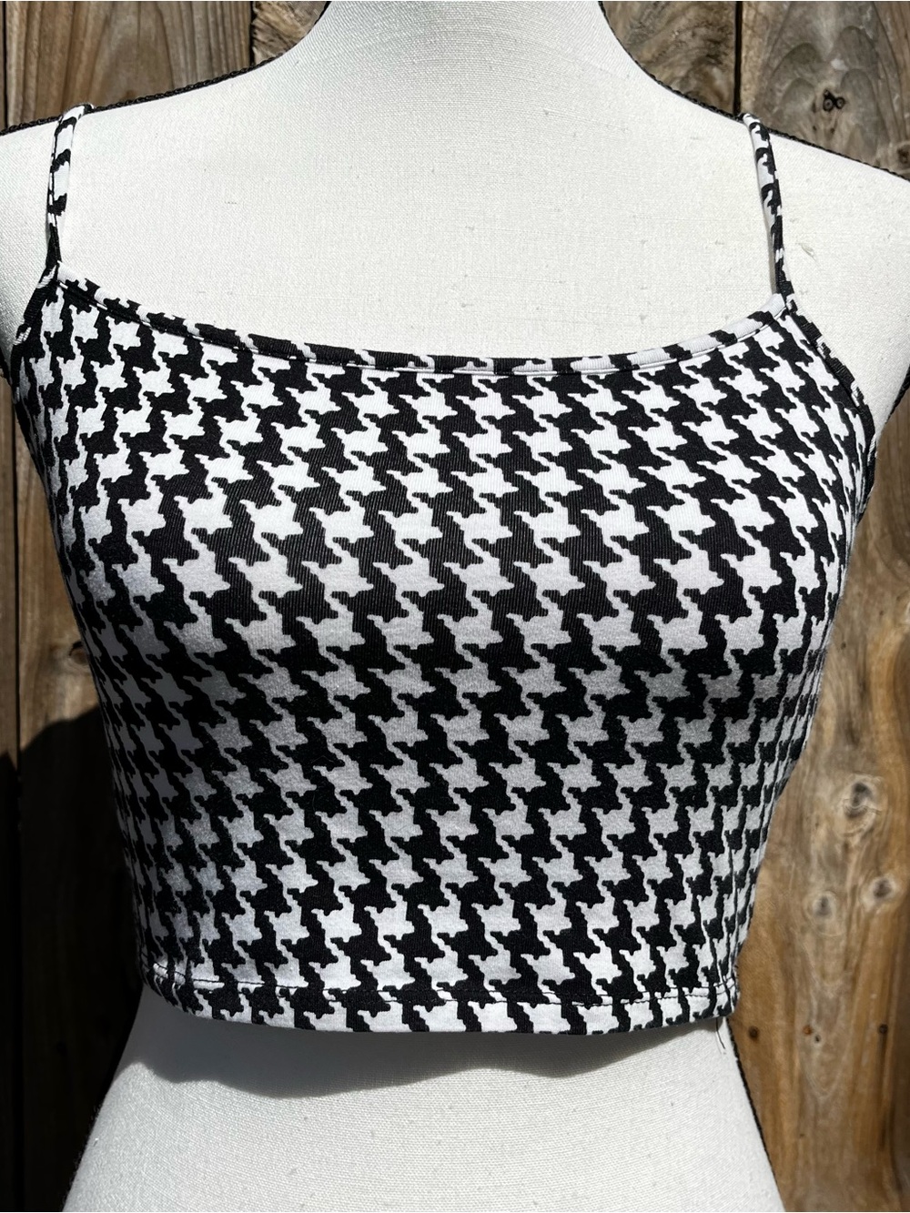 Forever 21 Houndstooth Black & White Spaghetti Strap Crop Top